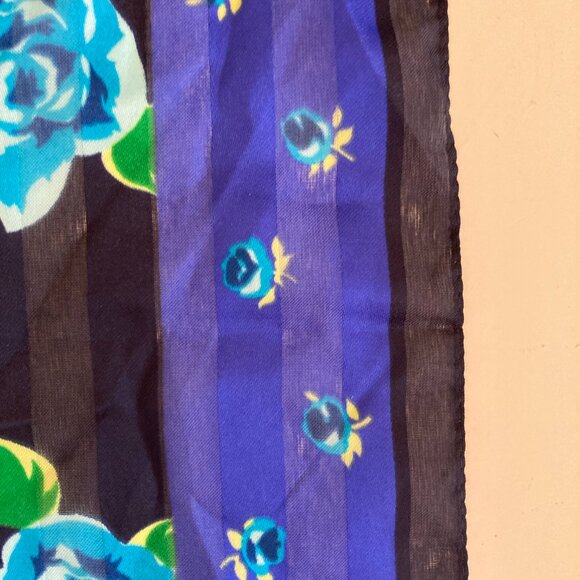 Vintage Blue Roses Rose Flower Scarf Floral 20 X 20" Made in Italy Chiffon Green - Picture 10 of 16